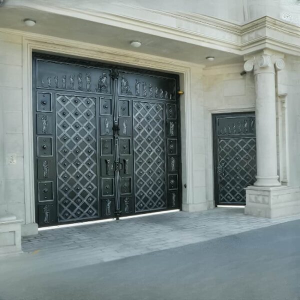 درب فرفورژه مدل هخامنش با طراحی لوکس