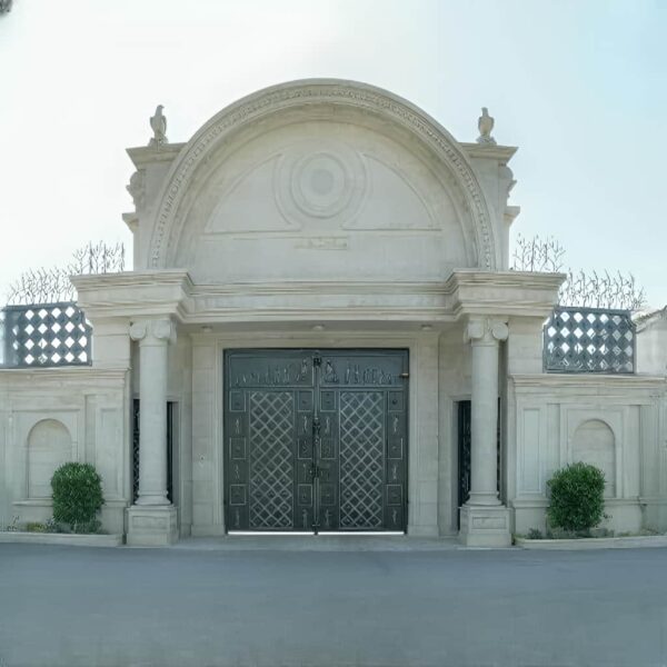 درب فرفورژه هخامنش با جزئیات کلاسیک