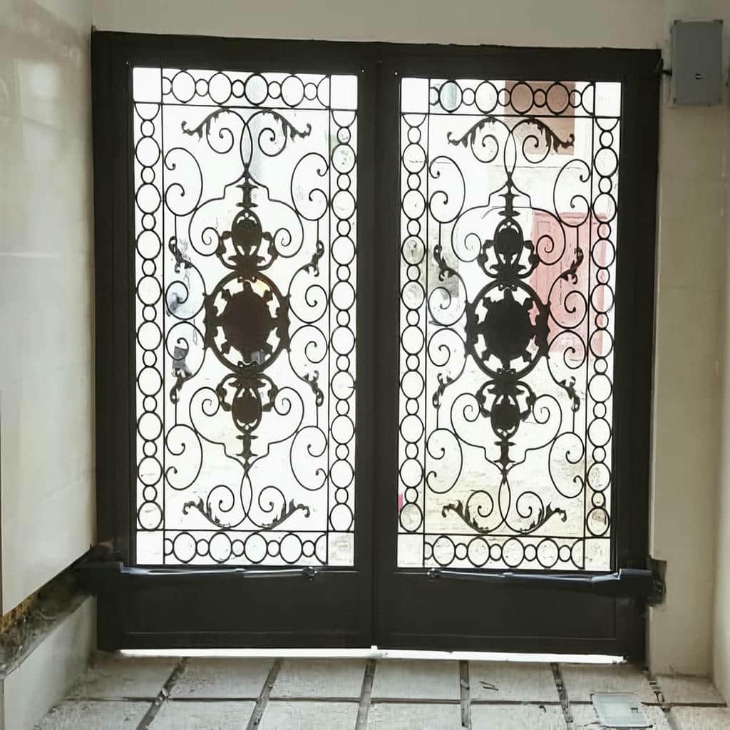 نصب جک درب پارکینگ سیستم اتوماتیک در کمال شهر