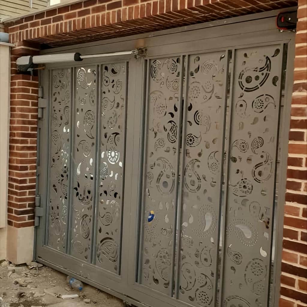نصب جک درب پارکینگ تراز دقیق در مریوان