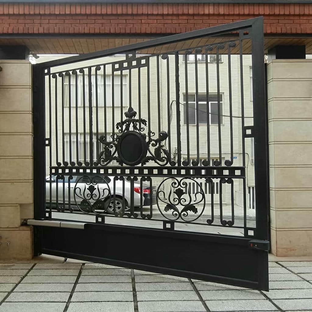 جک درب پارکینگ در دماوند