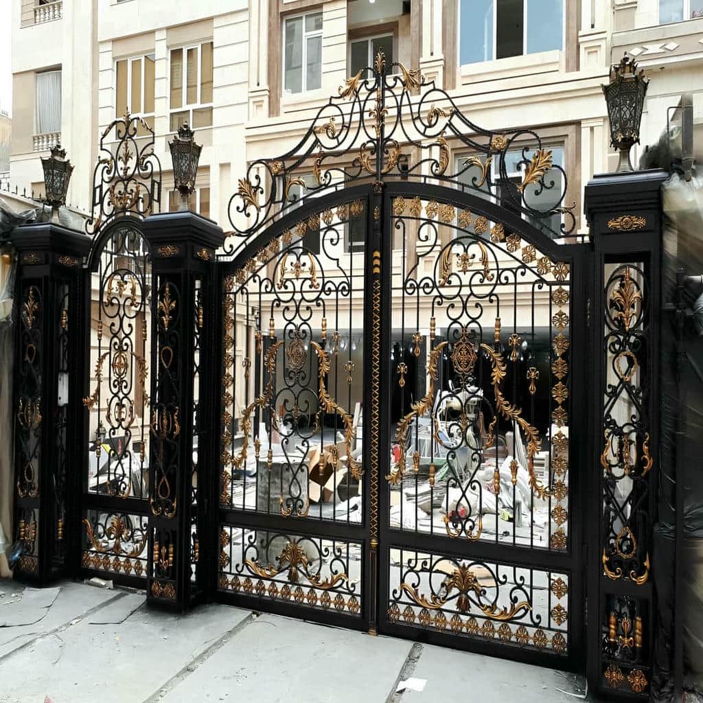 قیمت درب حیاط یراق استاندارد در بیرجند