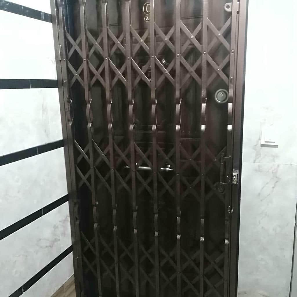 قیمت درب آکاردئونی حفاظ آپارتمان پروفیل سفارشی در آبادان