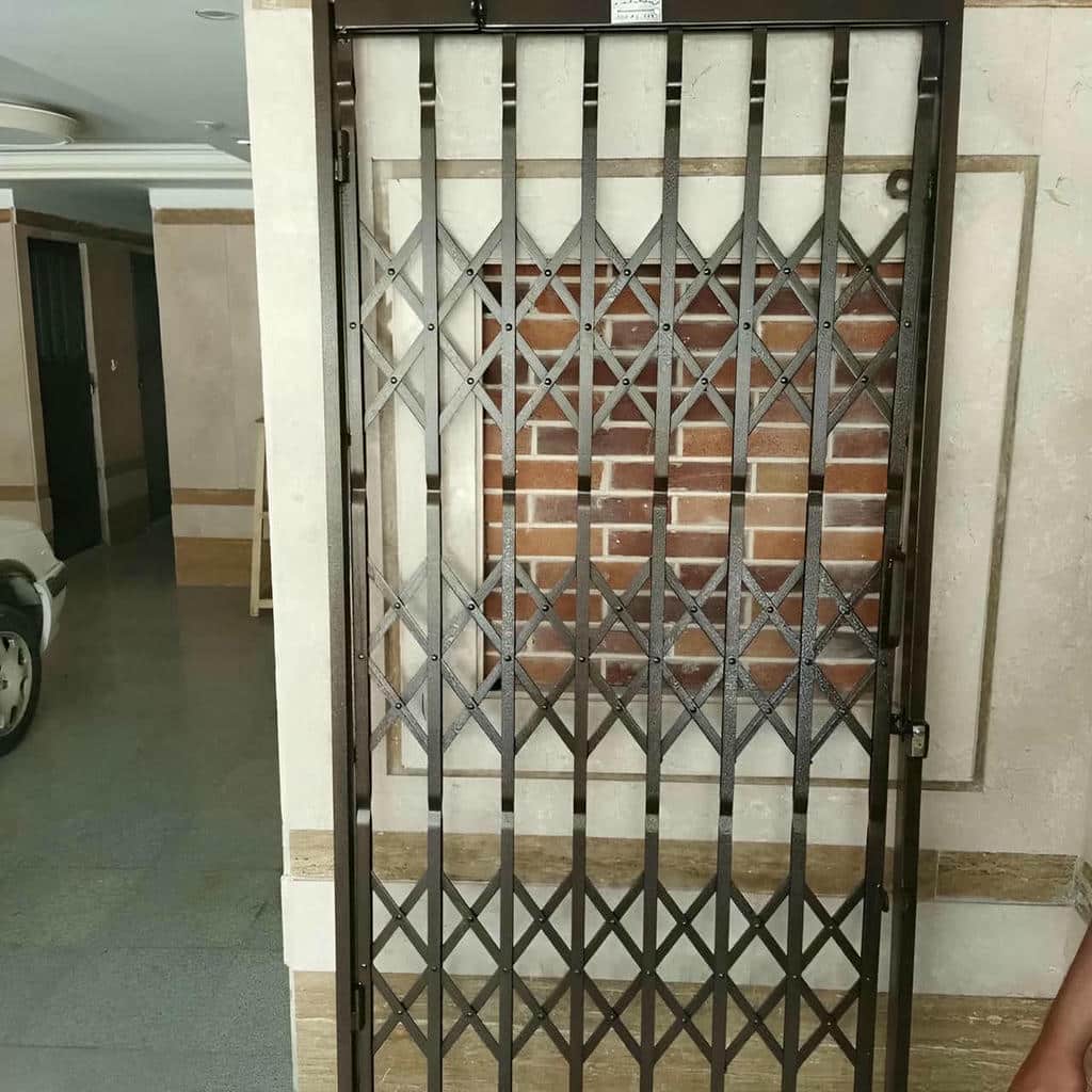 قیمت درب آکاردئونی حفاظ آپارتمان سه گل در رشت