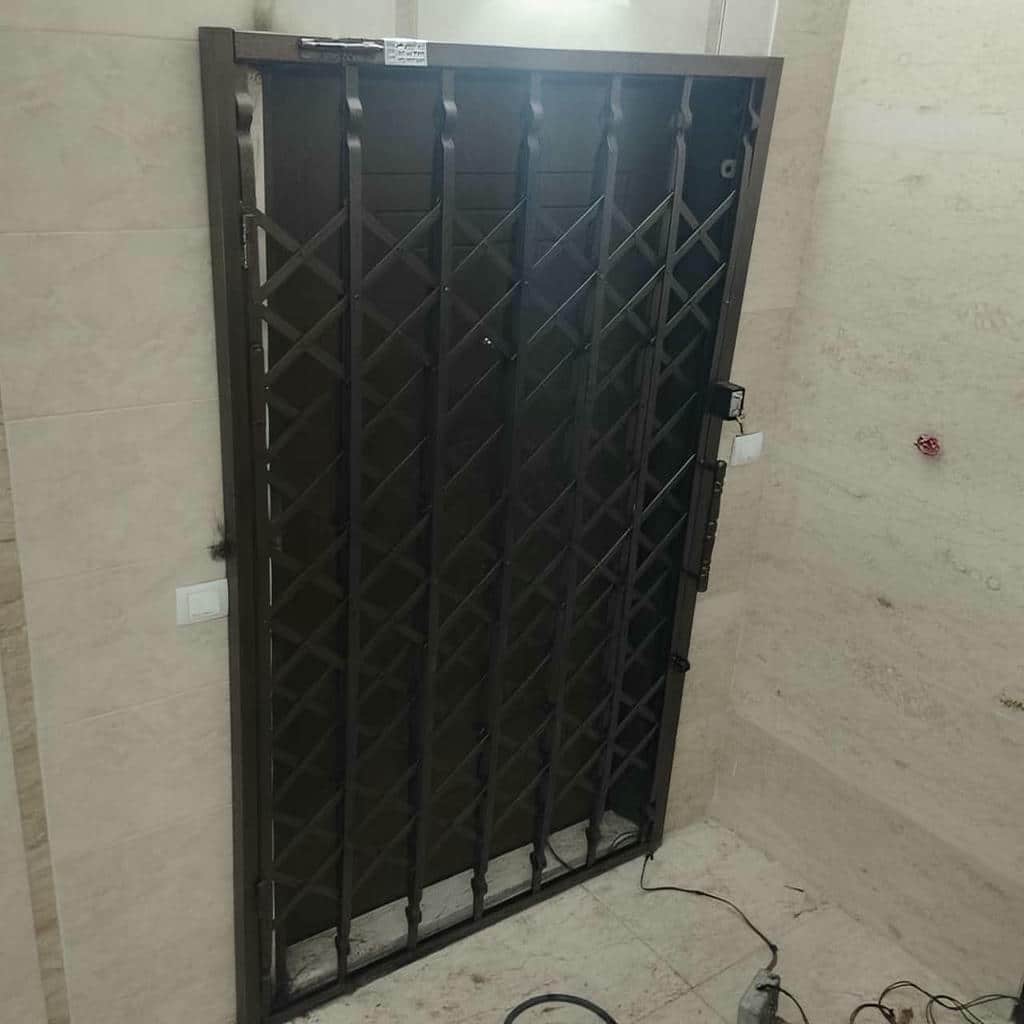 درب آکاردئونی حفاظ آپارتمان در استان خوزستان