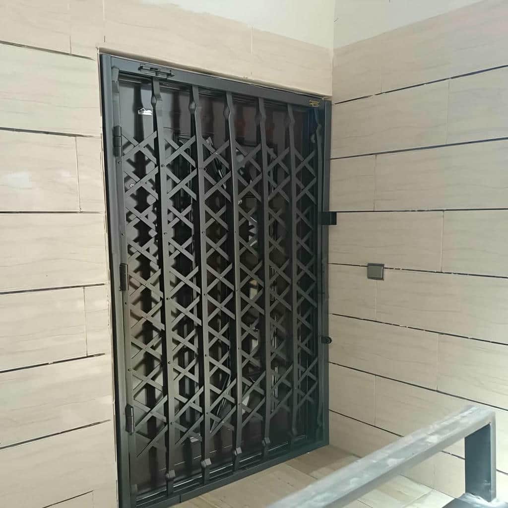 فروش درب آکاردئونی حفاظ آپارتمان تمام گل در اردبیل