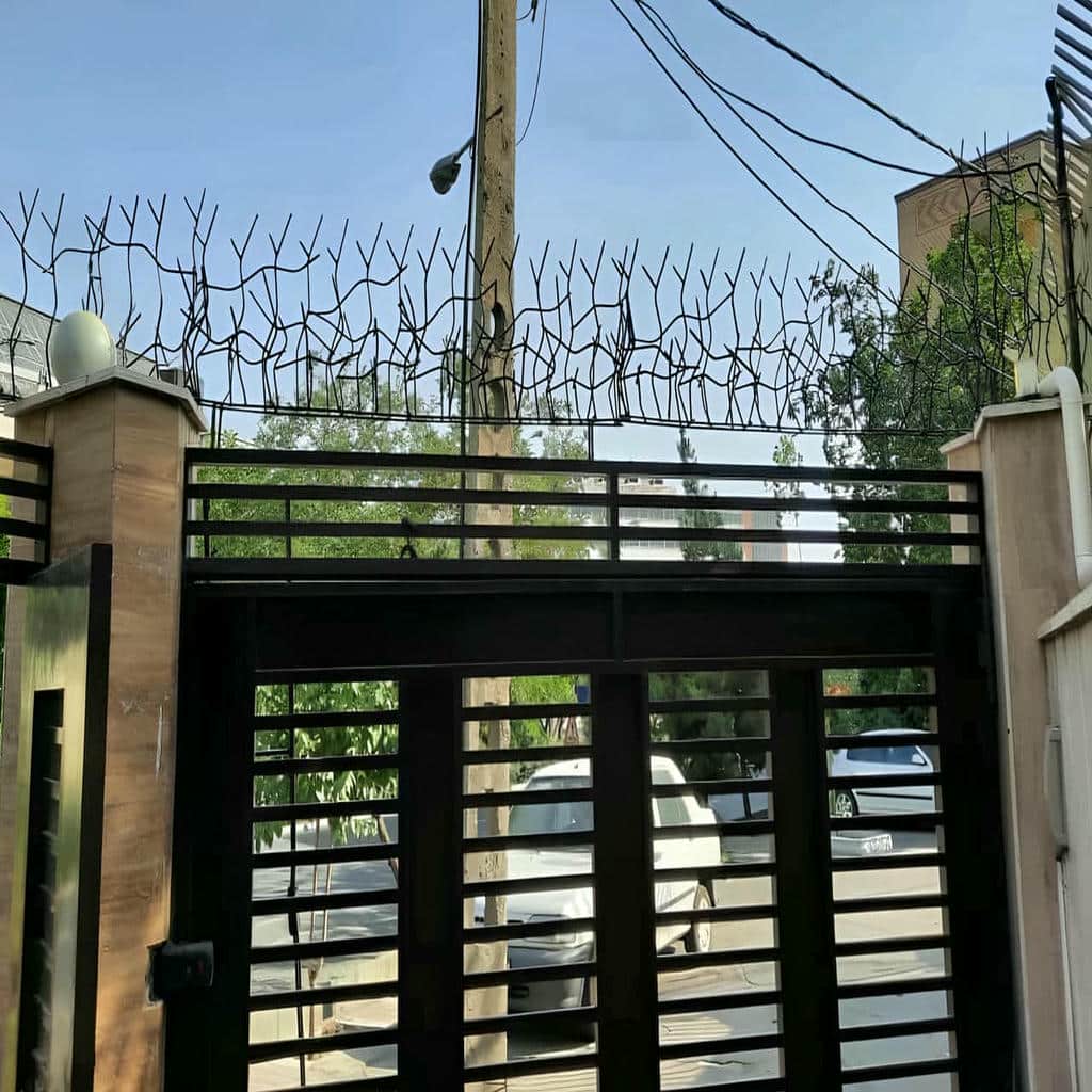 خرید حفاظ شاخ گوزنی دیوار ساختمان تراکم بالا در سقز