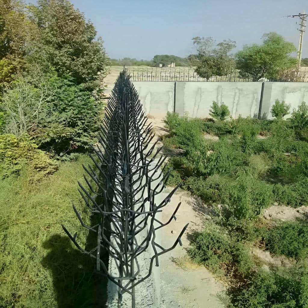 نصب حفاظ شاخ گوزنی دیوار ساختمان مهار دقیق در نیشابور