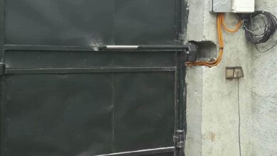 جک درب پارکینگ در ایرانشهر