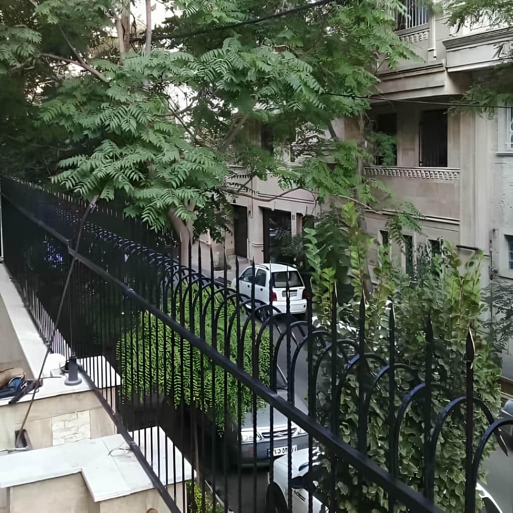 حفاظ سرنیزه ای فلزی با بدنه مقاوم