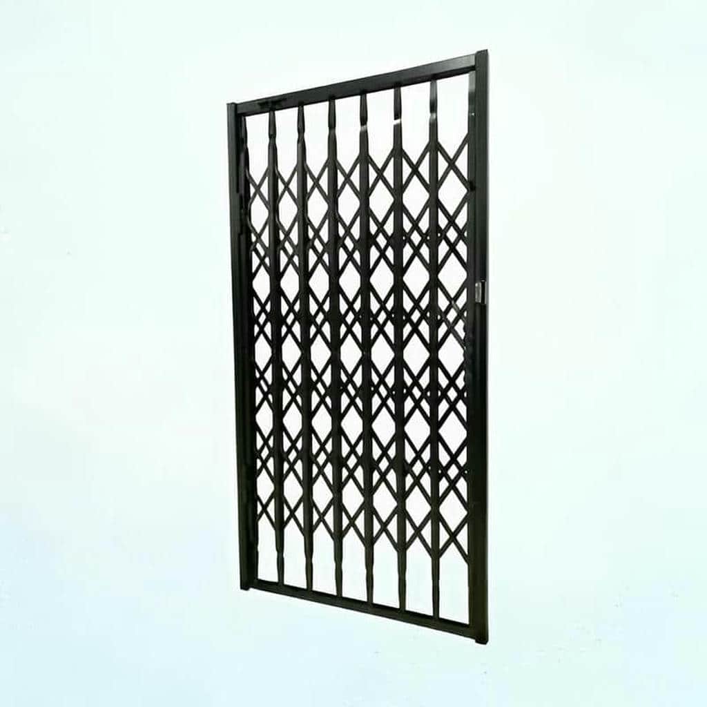 تولید درب آکاردئونی پنج گل دوبل با قاب تقویت‌شده