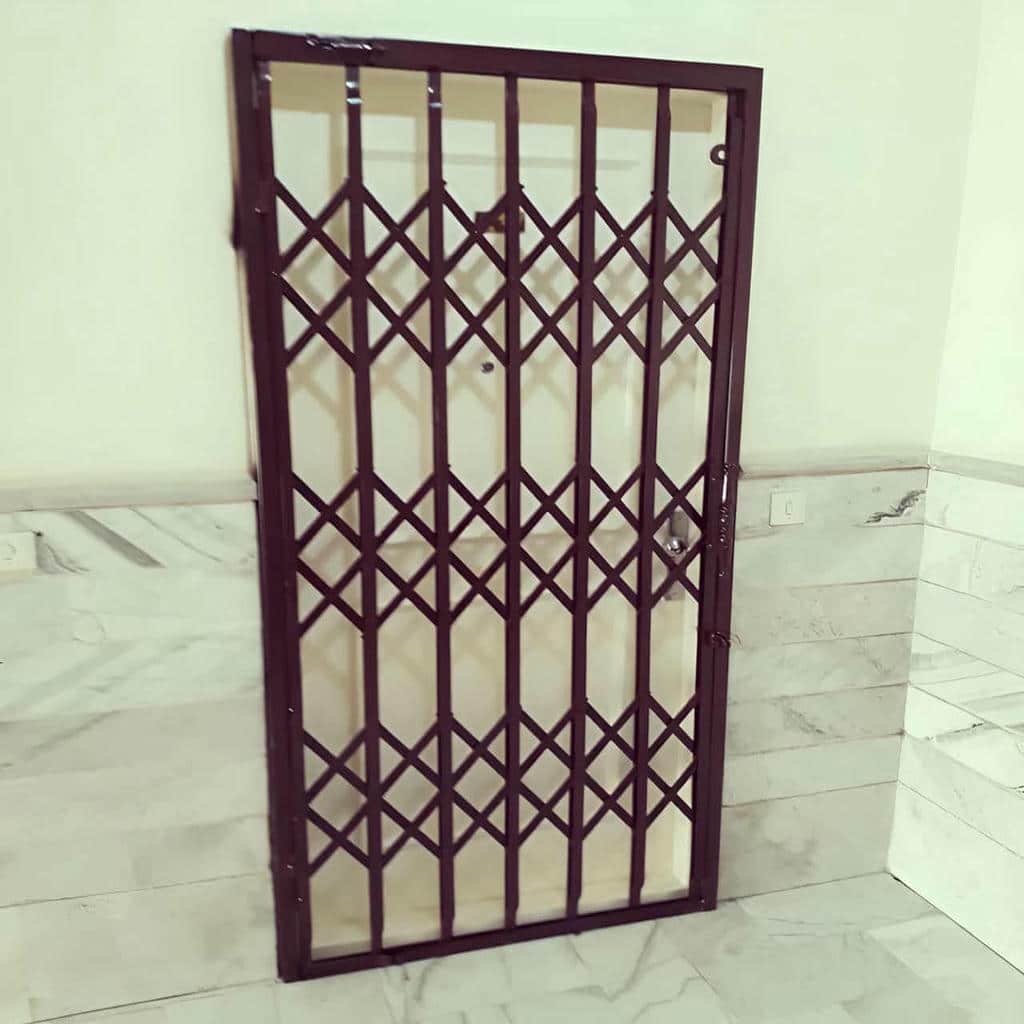 اجرای درب آکاردئونی طرح دار لوزی با ریل تراز
