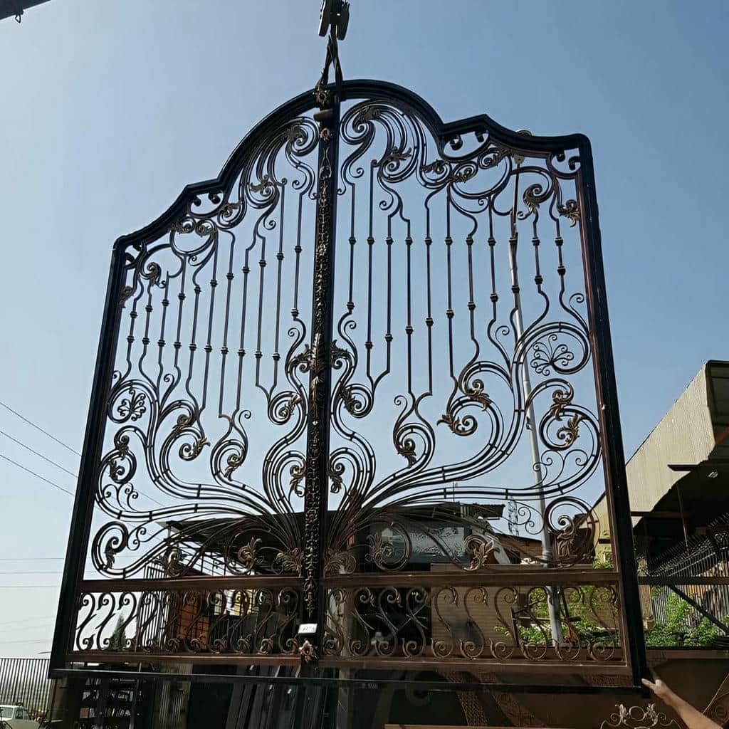 ساخت درب فلزی CNC حیاط با طرح اسلیمی