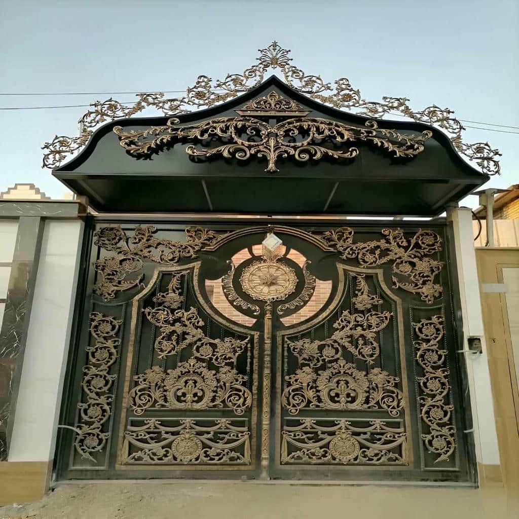 قیمت درب حیاط طاق دار بر پایه مشخصات سفارش