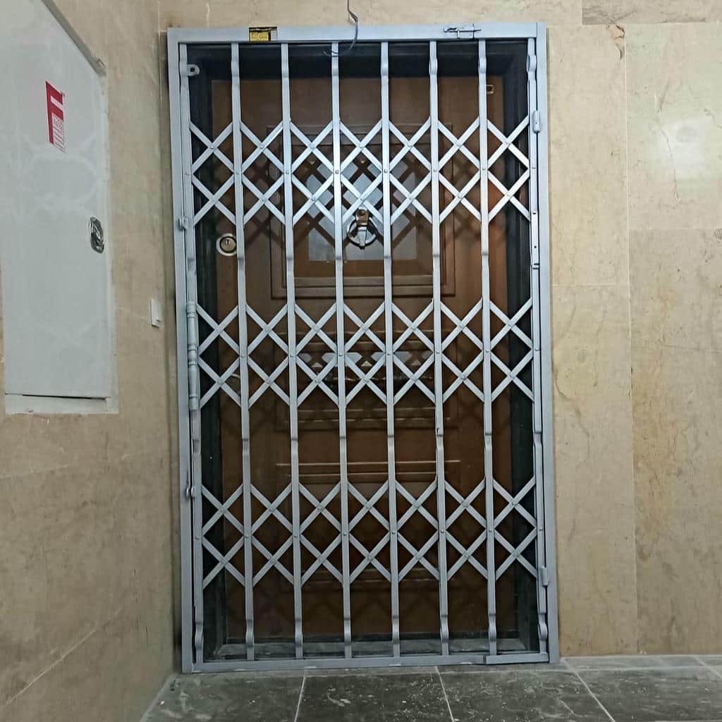 درب آکاردئونی آپارتمان طراحی مقاوم درب آکاردئونی آپارتمان طراحی مقاوم