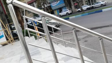 نرده مدرن بالکن فلزی با طراحی ساده
