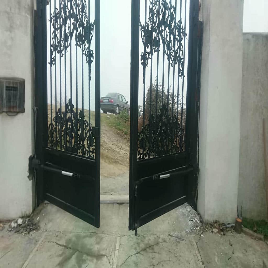 جک پارکینگی ریلی برای درب بزرگ باغ