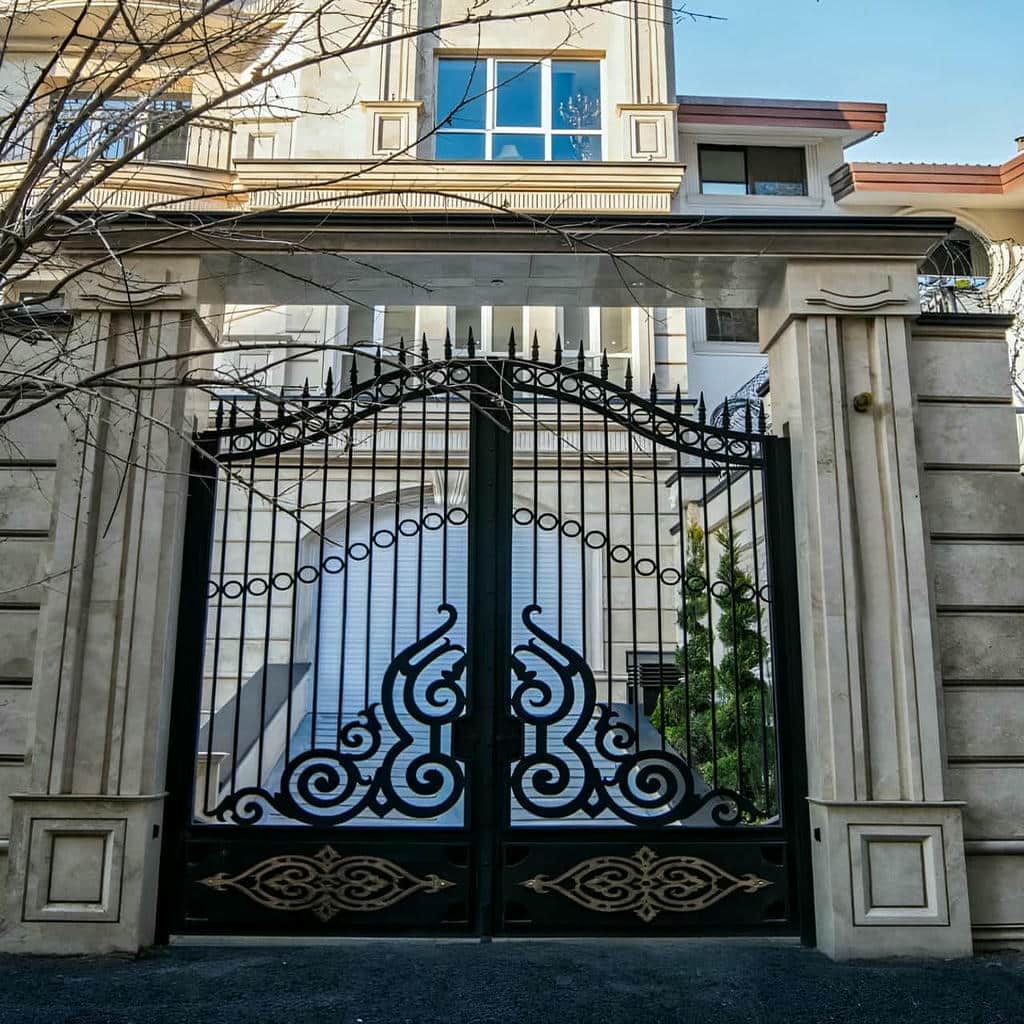 درب خانه مقاوم در برابر باران درب خانه مقاوم در برابر باران