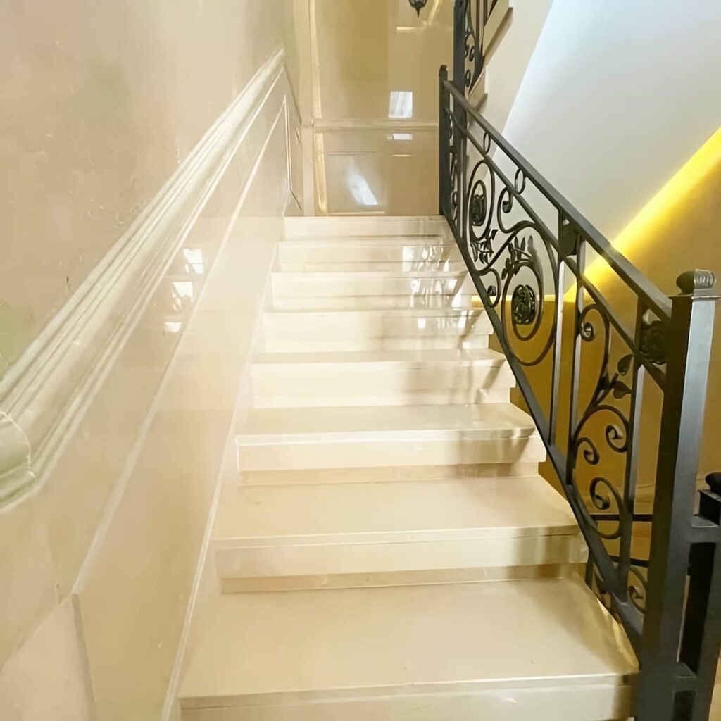 نرده فرفورژه راه پله مدل سفارشی