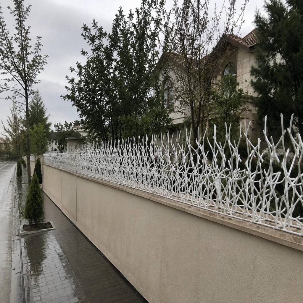 حفاظ روی دیوار مدل لیلیوم حفاظ روی دیوار مدل لیلیوم