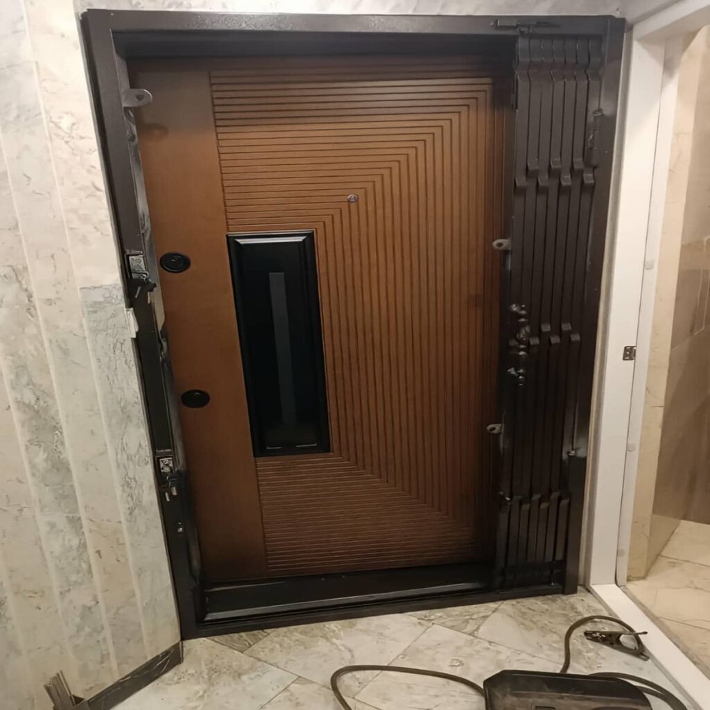 حفاظ آکاردئونی تاشونده برای ساختمان مسکونی