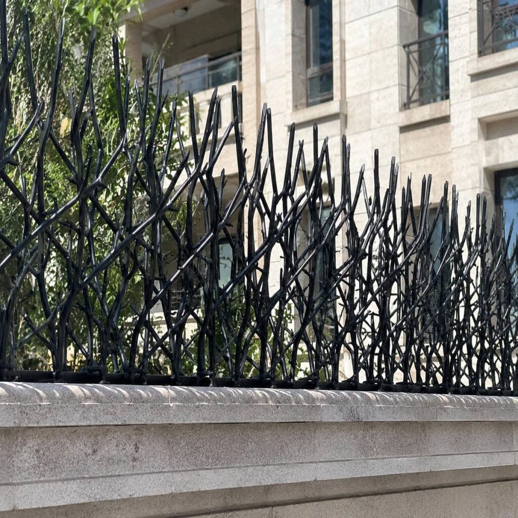 نرده حفاظ دیوار با پوشش رنگ کوره ای