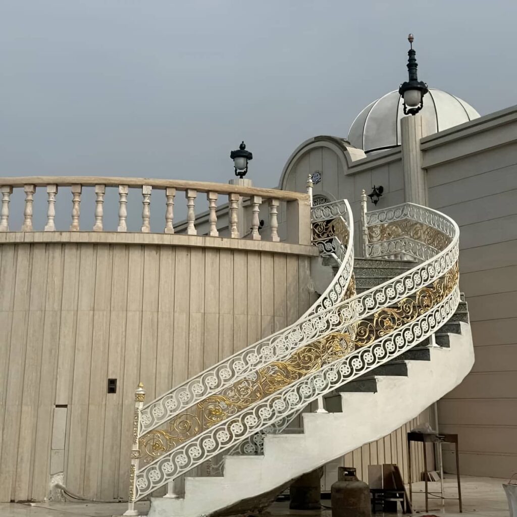 نرده راه پله در زاهدان با طرح مدرن داخلی